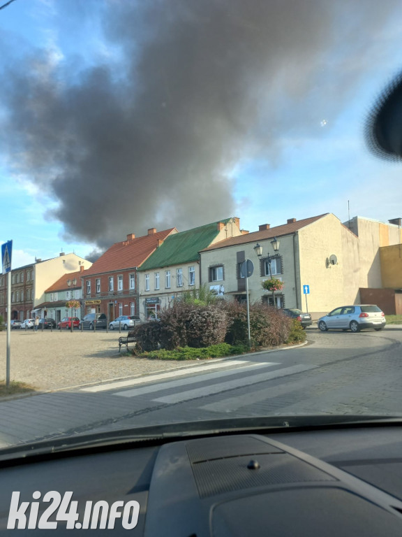 Wielki pożar magazynu w Gniewkowie