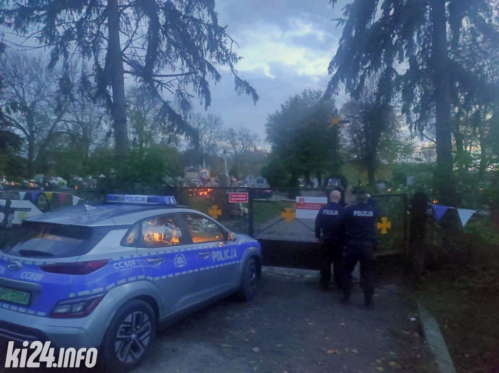 Policja przy cmentarzach