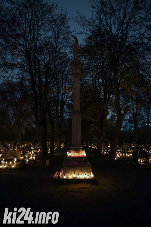 Inowrocławskie cmentarze wieczorem