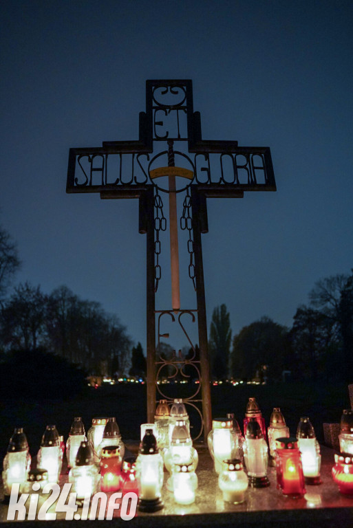 Inowrocławskie cmentarze wieczorem