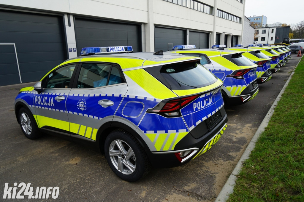 Nowe radiowozy policyjne