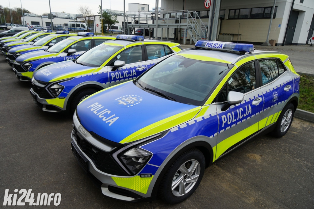 Nowe radiowozy policyjne