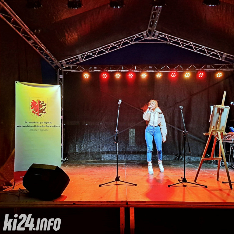 Jarmark świąteczny w Janikowie