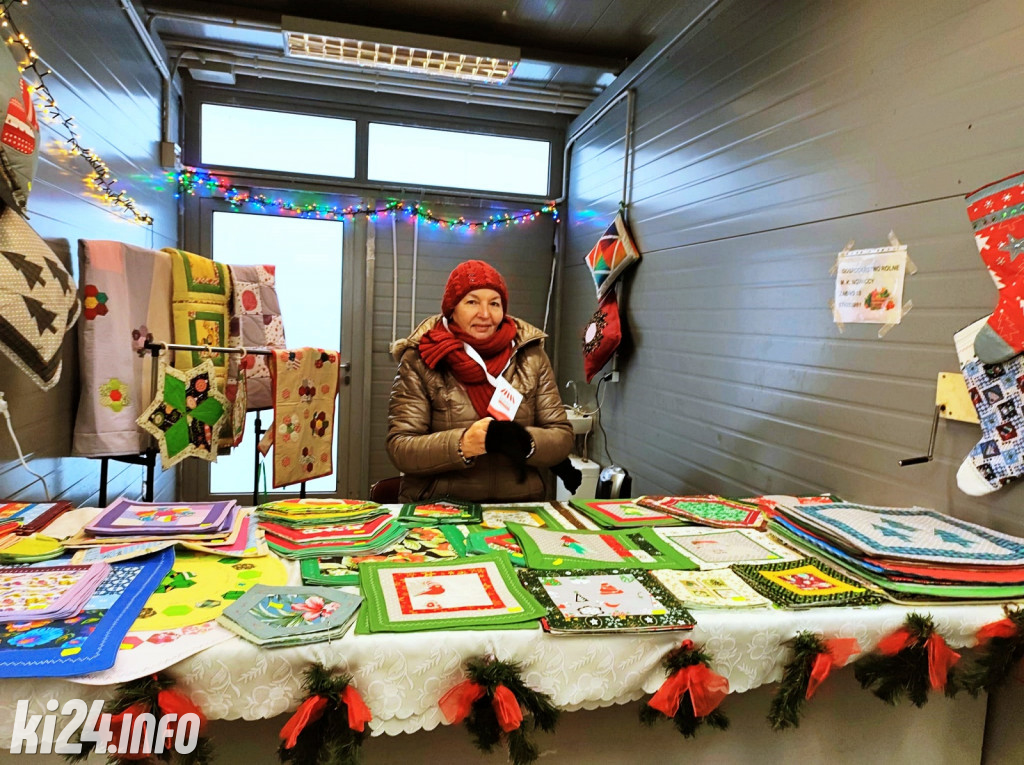 Jarmark świąteczny w Janikowie