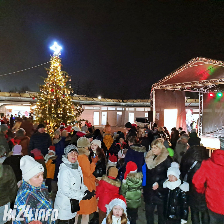 Jarmark świąteczny w Janikowie
