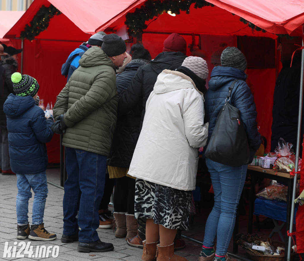 Jarmark Świąteczny na inowrocławskim Rynku