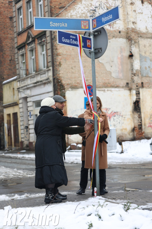 Odsłonięcie tablicy Gusa Edwardsa