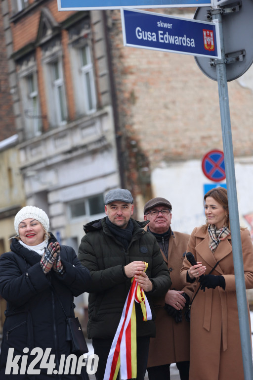 Odsłonięcie tablicy Gusa Edwardsa