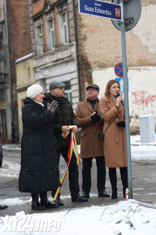 Odsłonięcie tablicy Gusa Edwardsa