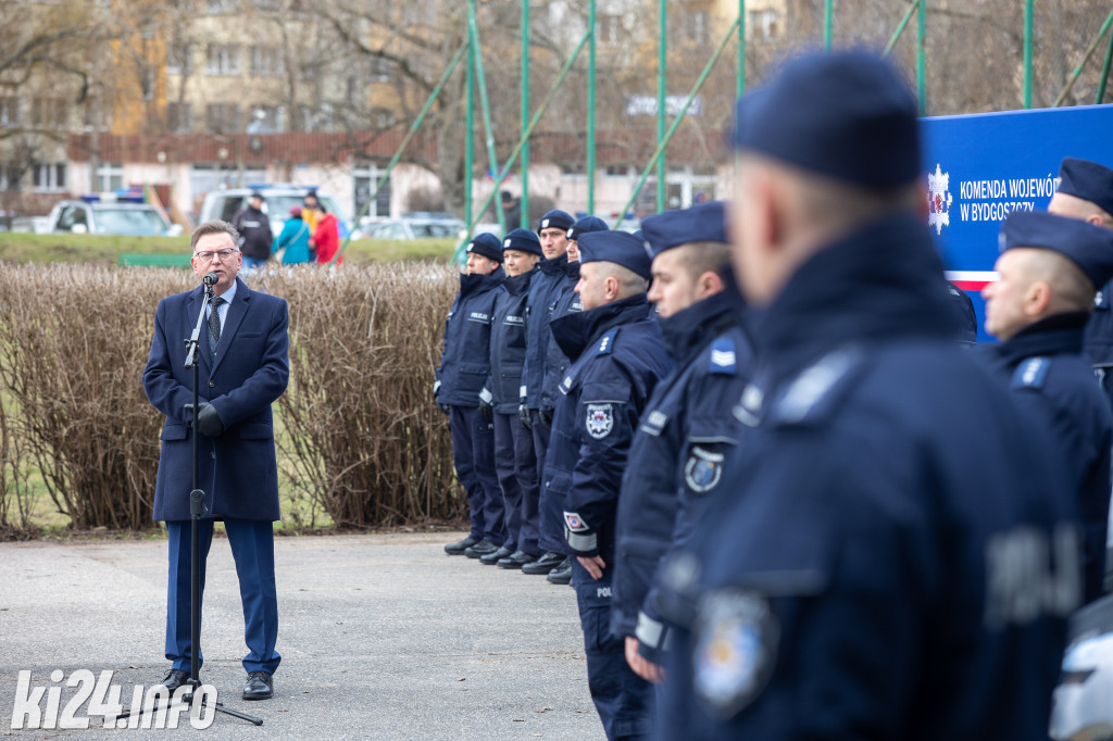 Nowy pojazd trafił do komendy policji w Inowrocławiu