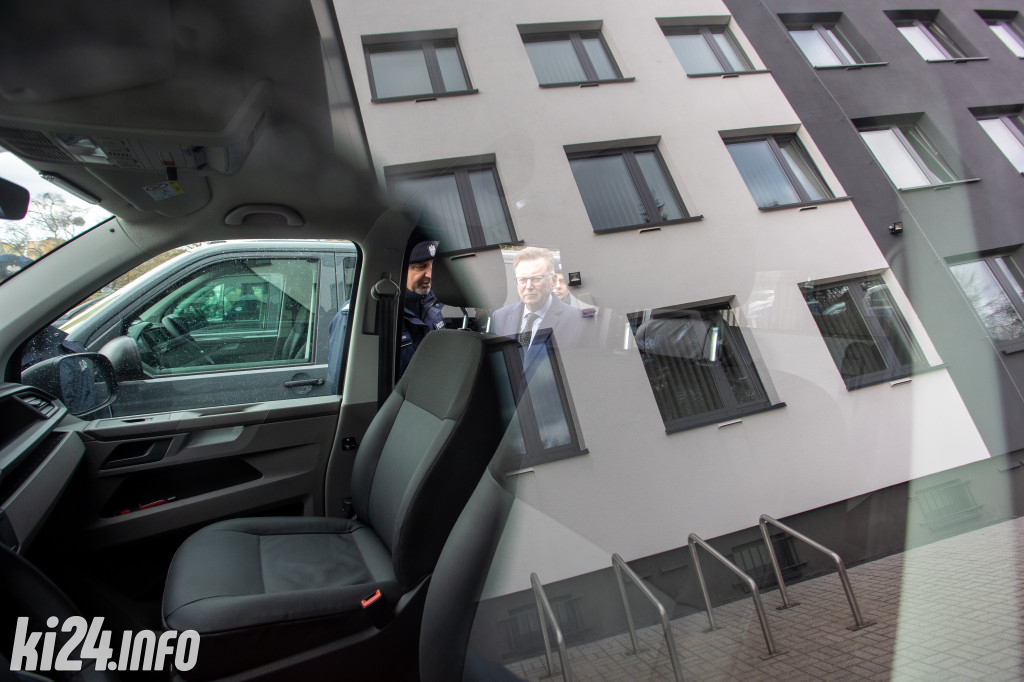 Nowy pojazd trafił do komendy policji w Inowrocławiu