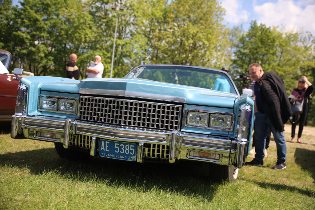 Zlot Cadillaków
