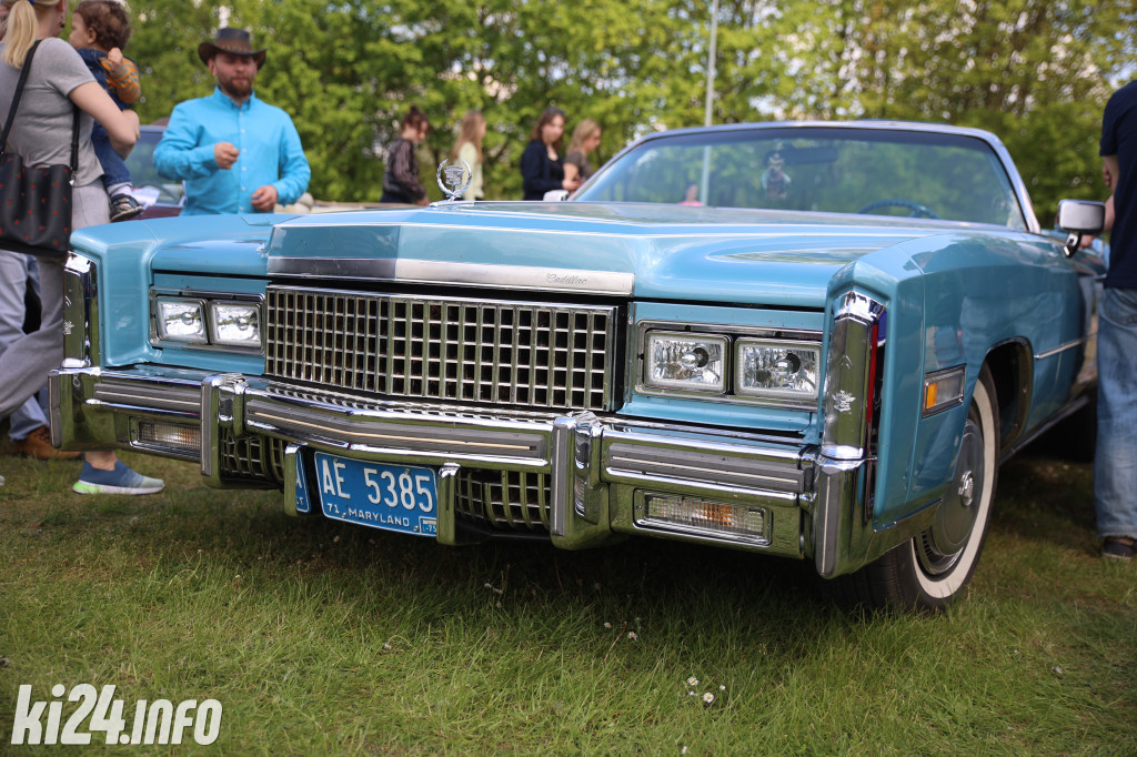 Zlot Cadillaków