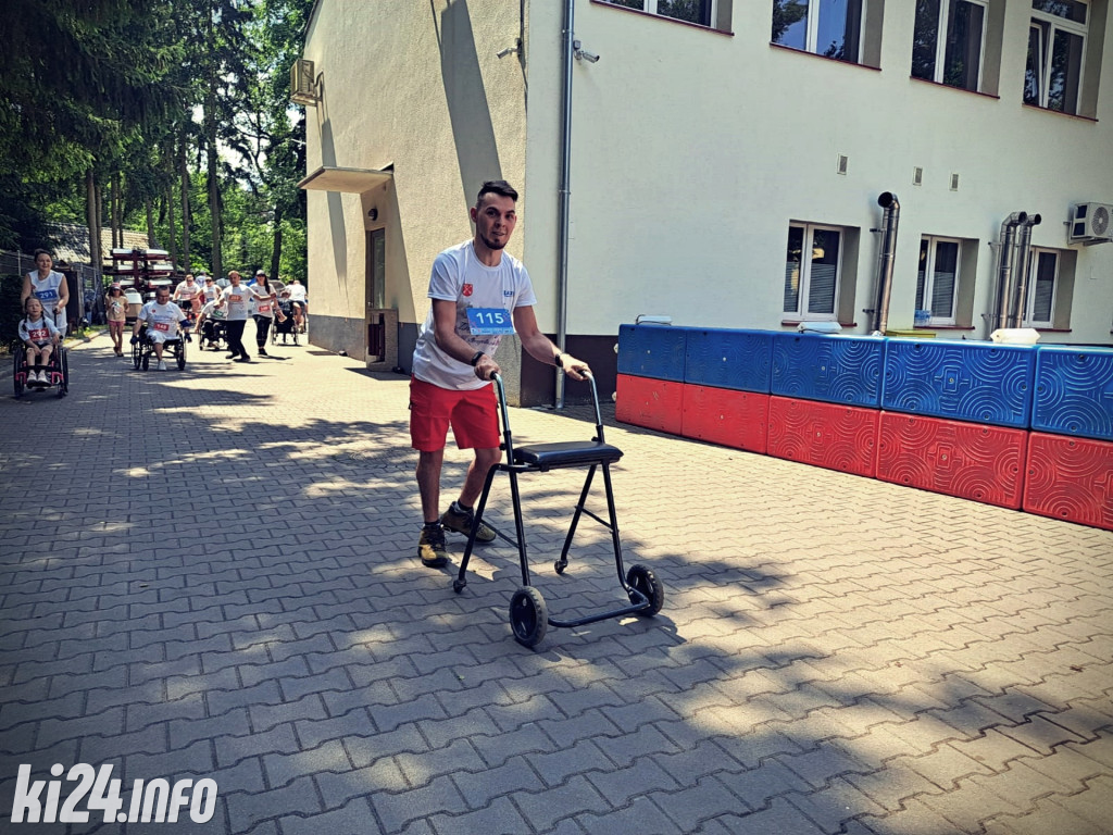 Tu nie liczył się wynik, a udział. Pobiegli na skrzydłach ZAZ-u