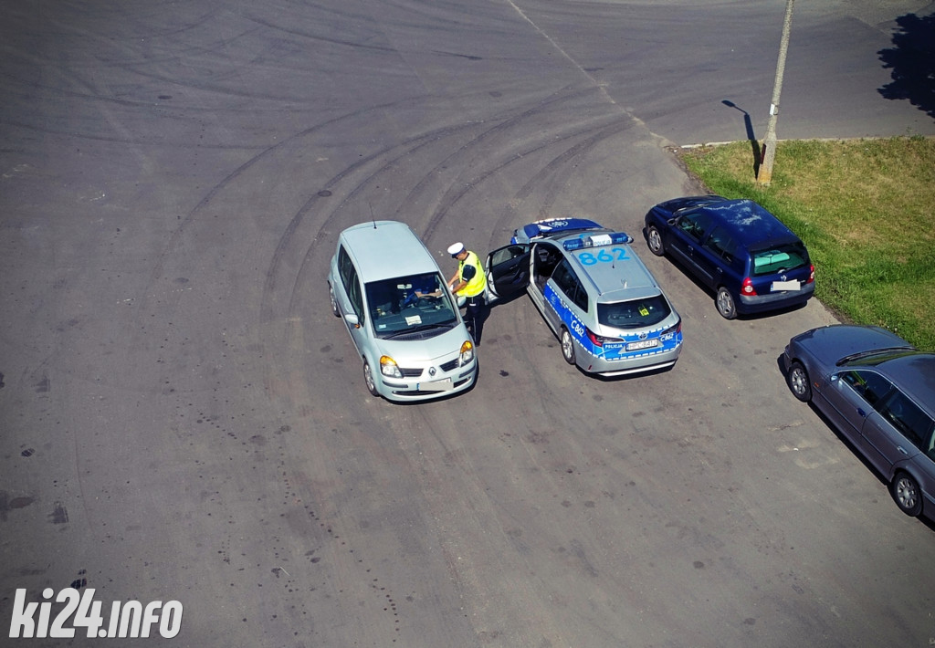 Drogówka z dronem