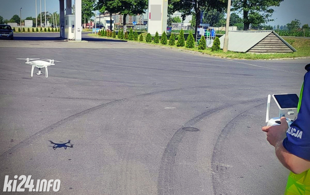 Drogówka z dronem