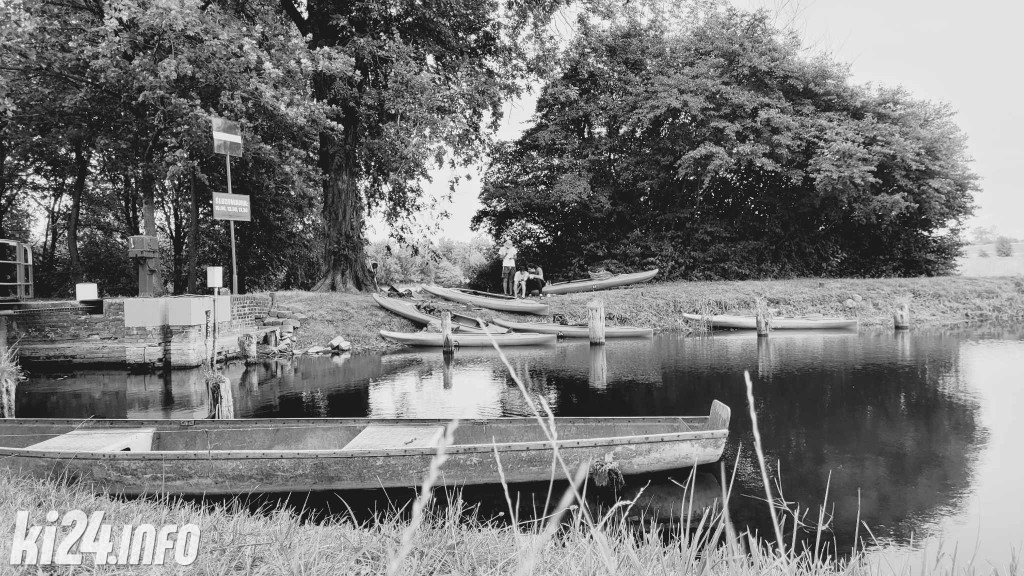 Przewiosłowali sto kilometrów