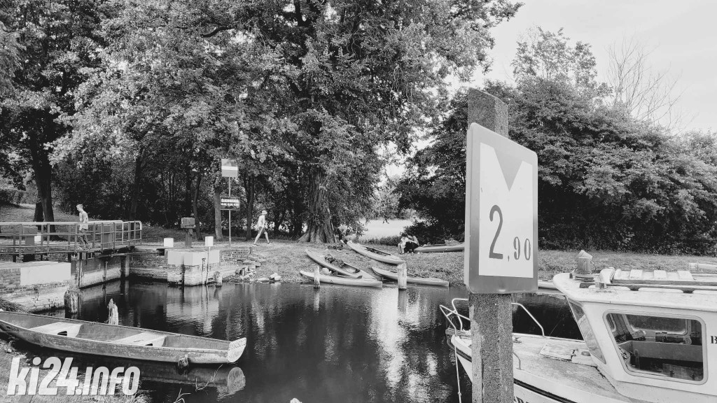 Przewiosłowali sto kilometrów