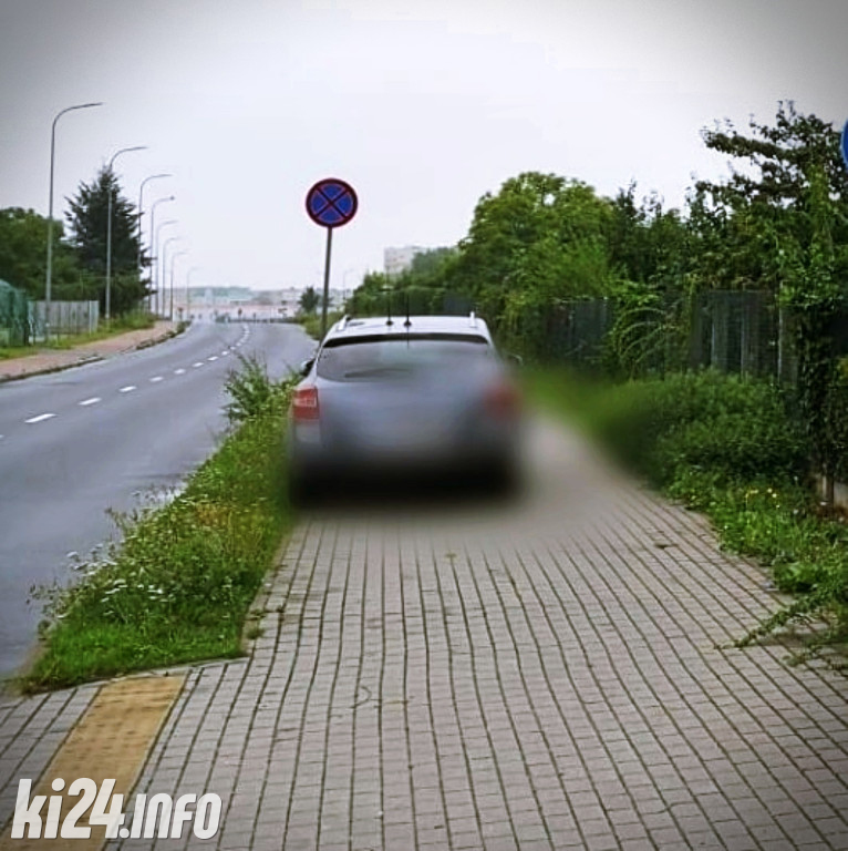 Nieprawidłowe parkowanie