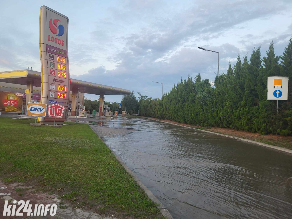 Awaria magistrali wodociągowej