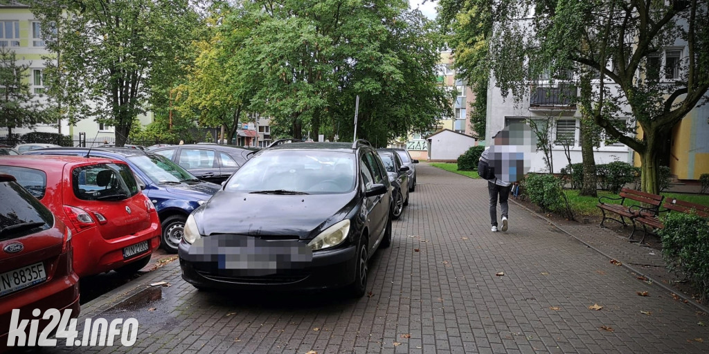Parkowanie po inowrocławsku - sierpień 2023