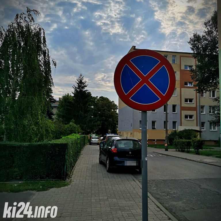 Parkowanie po inowrocławsku - sierpień 2023