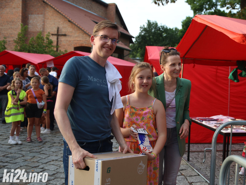 Dzisiaj w Inowrocławiu świętuje Uśmiechnięta Madonna