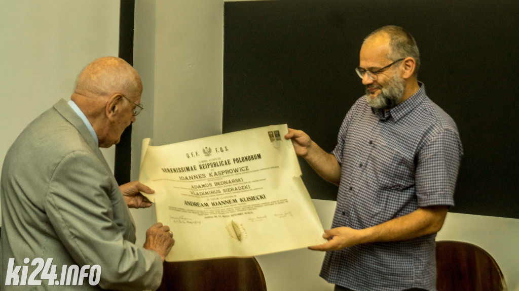 Spotkanie z Lwowem: Unikalna podróż w czasie z prof. Tadeuszem Riedlem