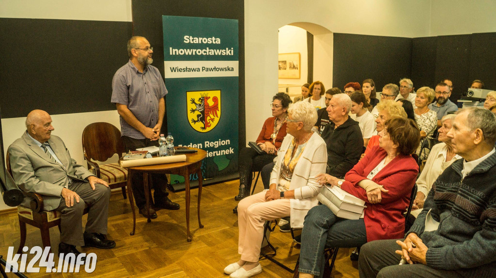 Spotkanie z Lwowem: Unikalna podróż w czasie z prof. Tadeuszem Riedlem