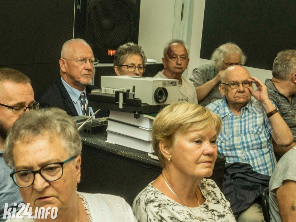Spotkanie z Lwowem: Unikalna podróż w czasie z prof. Tadeuszem Riedlem