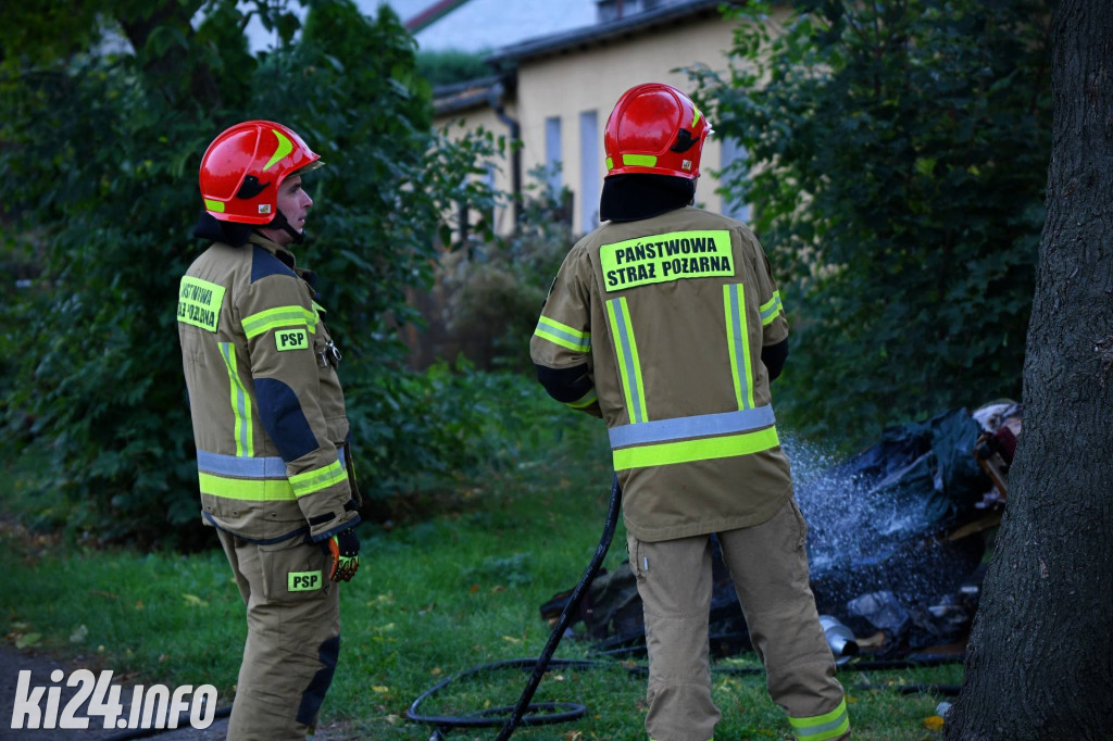 Pożar baraku mieszkalnego na Błoniu