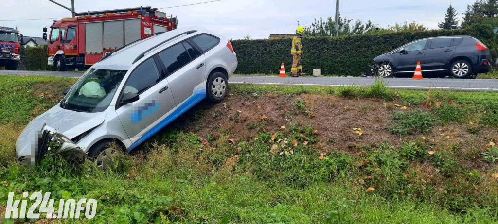 Wypadek na DW251 w Kościelcu