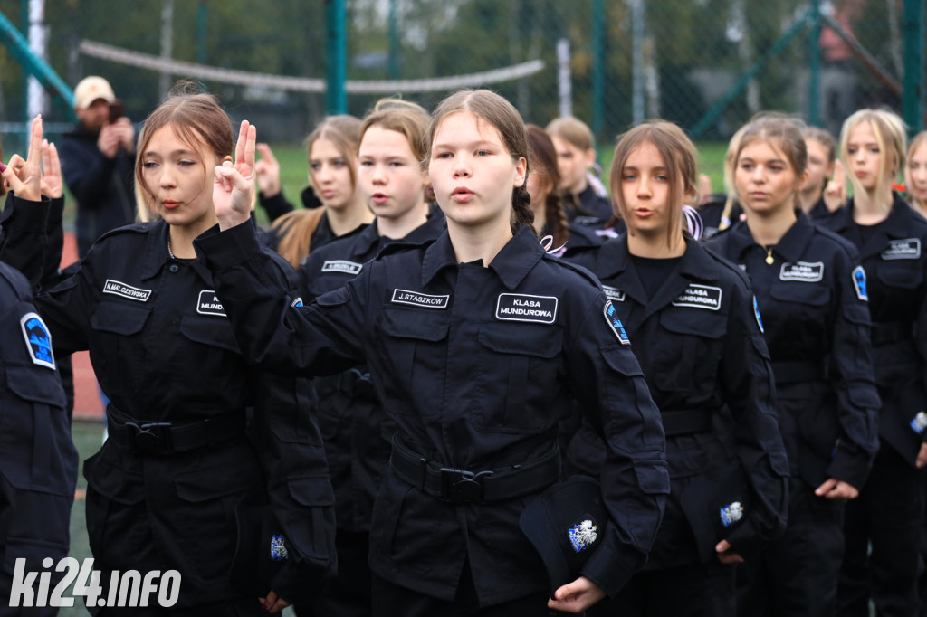 Mątwy. Młodzi adepci służb mundurowych złożyli ślubowanie! [ZDJĘCIA]
