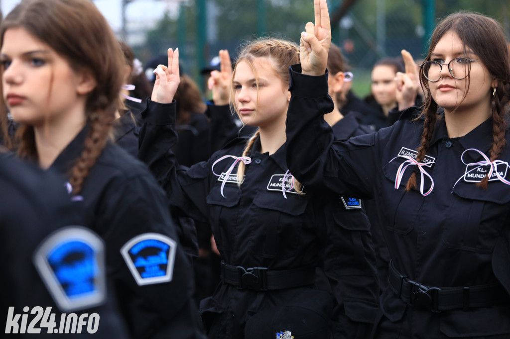 Mątwy. Młodzi adepci służb mundurowych złożyli ślubowanie! [ZDJĘCIA]