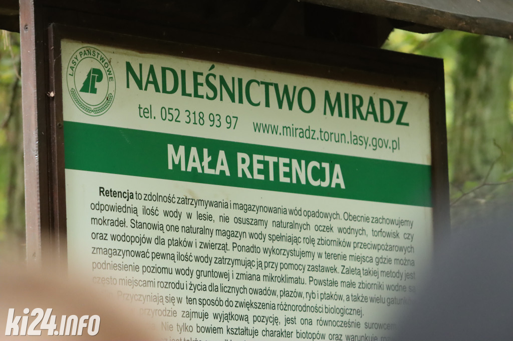 Uczniowie z Inowrocławia odwiedzili miradzkie lasy [ZDJĘCIA]