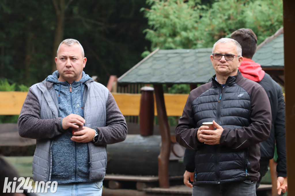 Uczniowie z Inowrocławia odwiedzili miradzkie lasy [ZDJĘCIA]