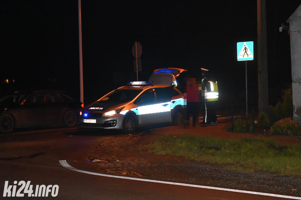 Potrącenie pieszej na krajówce do Torunia