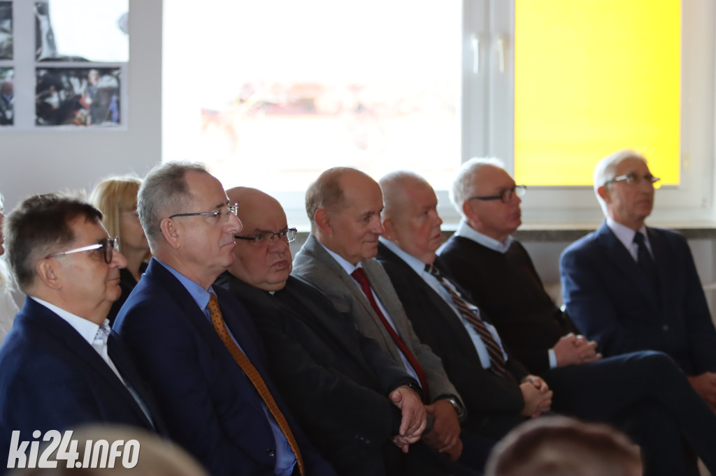 W inowrocławskiej Szkole Rzemiosła odbyły się obchody Święta Niepodległości [FOTO]