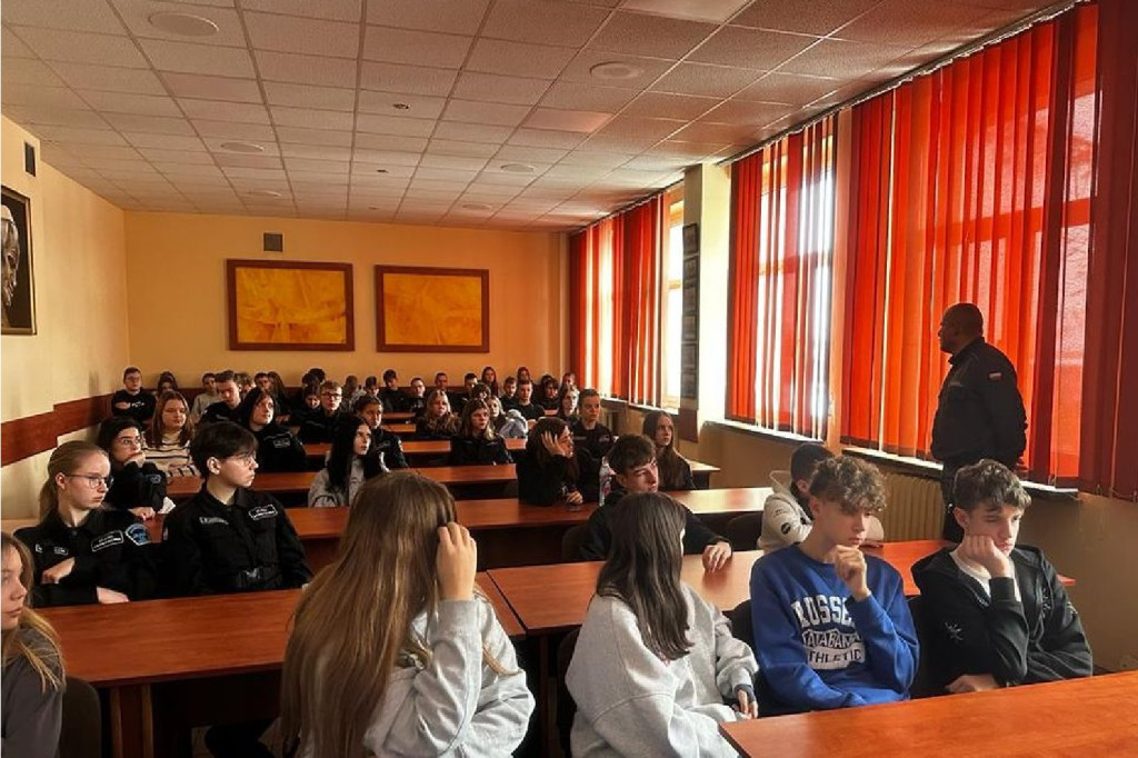 O dopalaczach z młodzieżą w „Chemiku”
