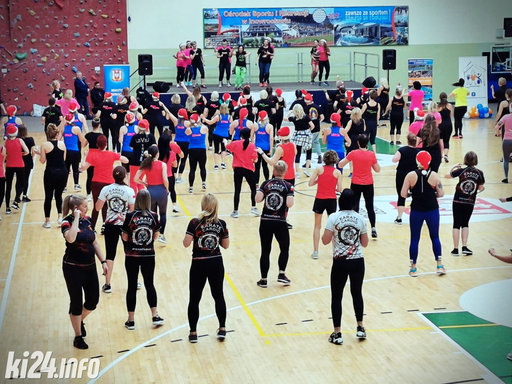 III Charytatywny Mikołajkowy Maraton Zumby i Fitnessu