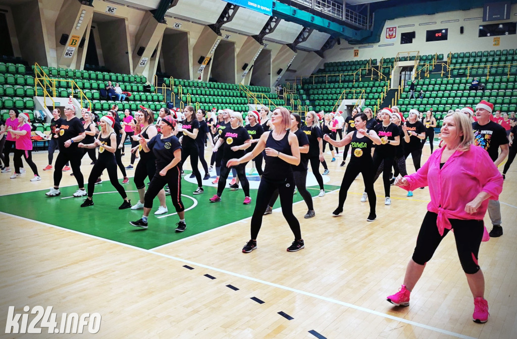 III Charytatywny Mikołajkowy Maraton Zumby i Fitnessu