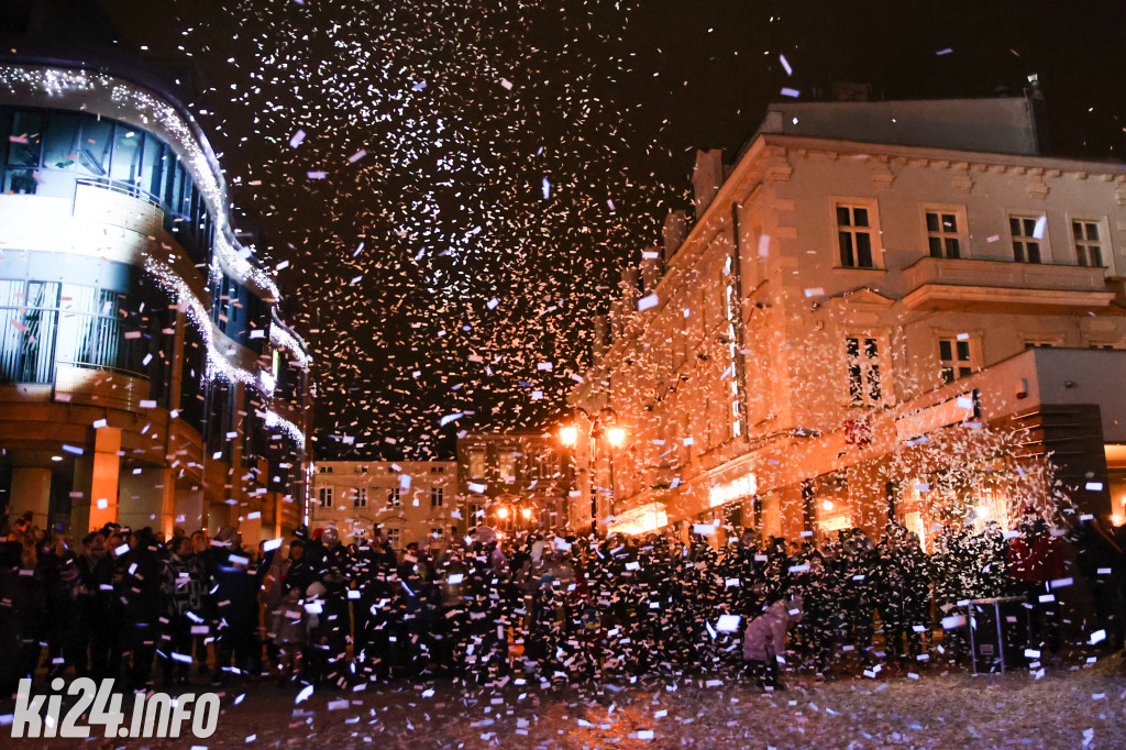 WOŚP - koncerty i licytacje w teatrze