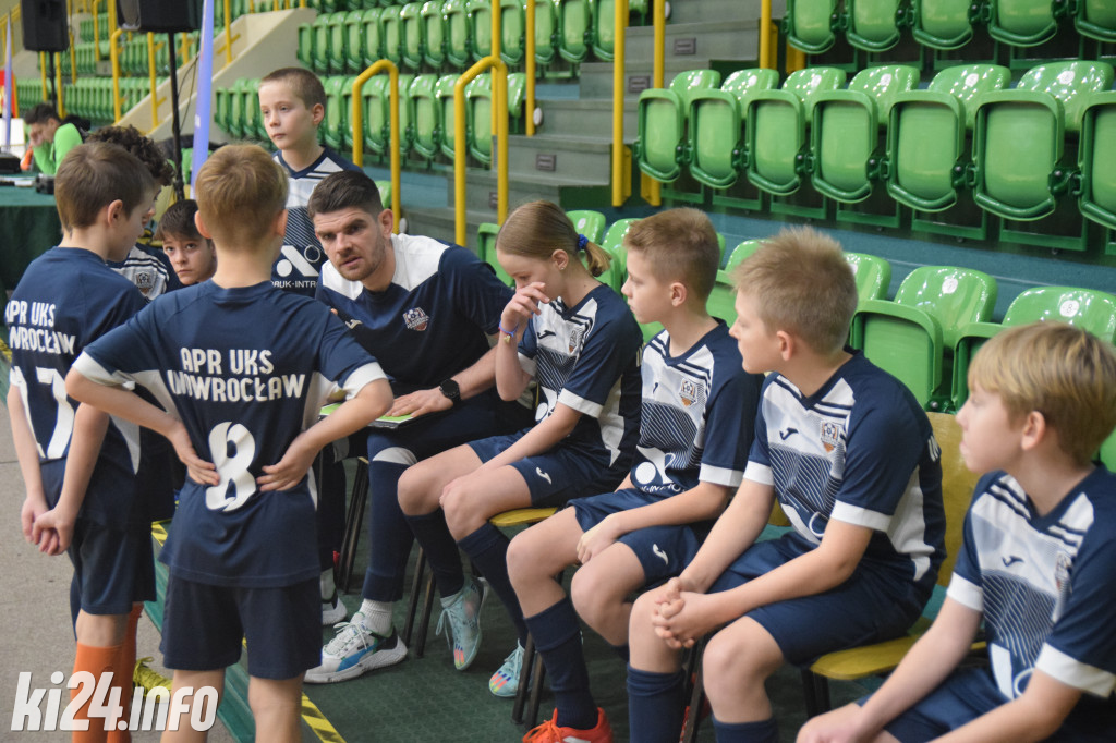 Młodzi piłkarze walczą w Ciech Soda Polska Cup