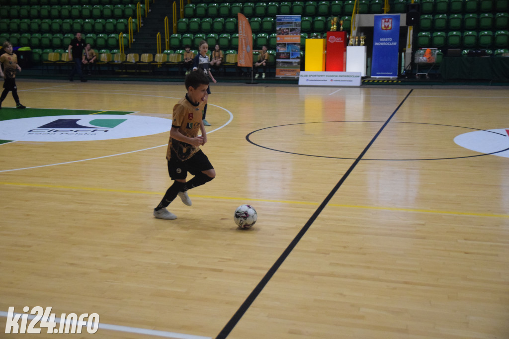 Młodzi piłkarze walczą w Ciech Soda Polska Cup