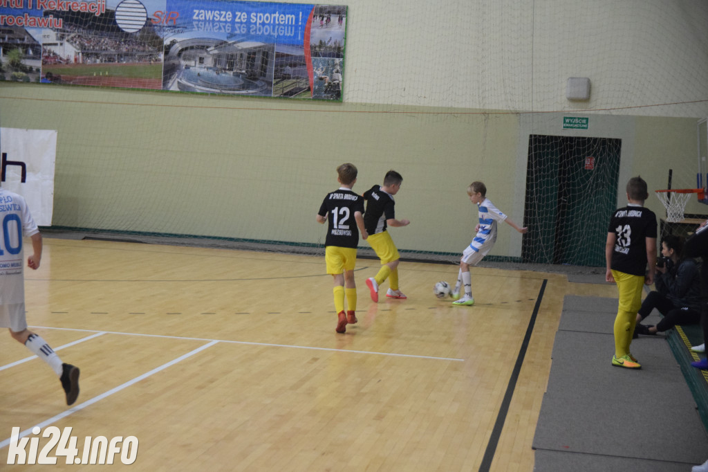 Młodzi piłkarze walczą w Ciech Soda Polska Cup
