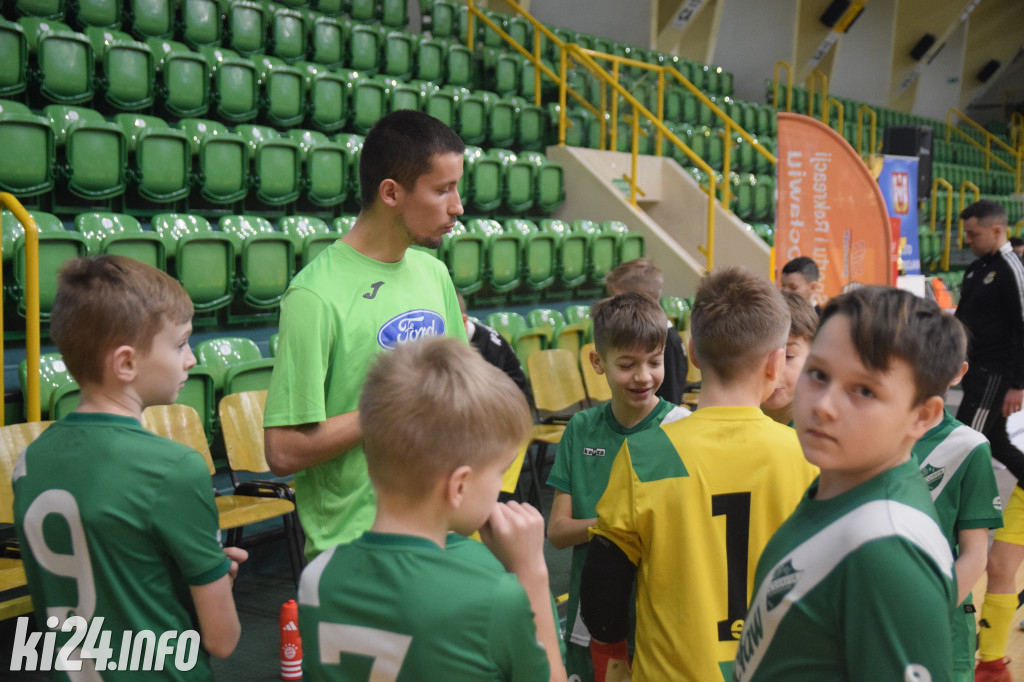 Młodzi piłkarze walczą w Ciech Soda Polska Cup