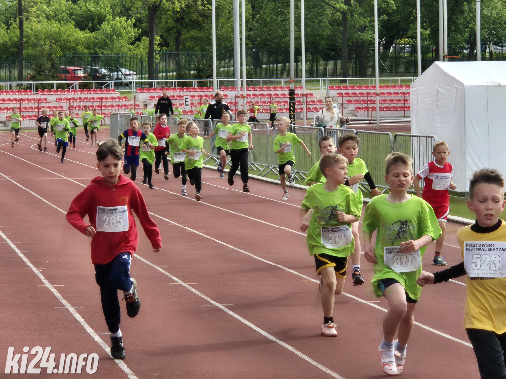 Rozpoczął się Piastowski Festiwal Biegowy