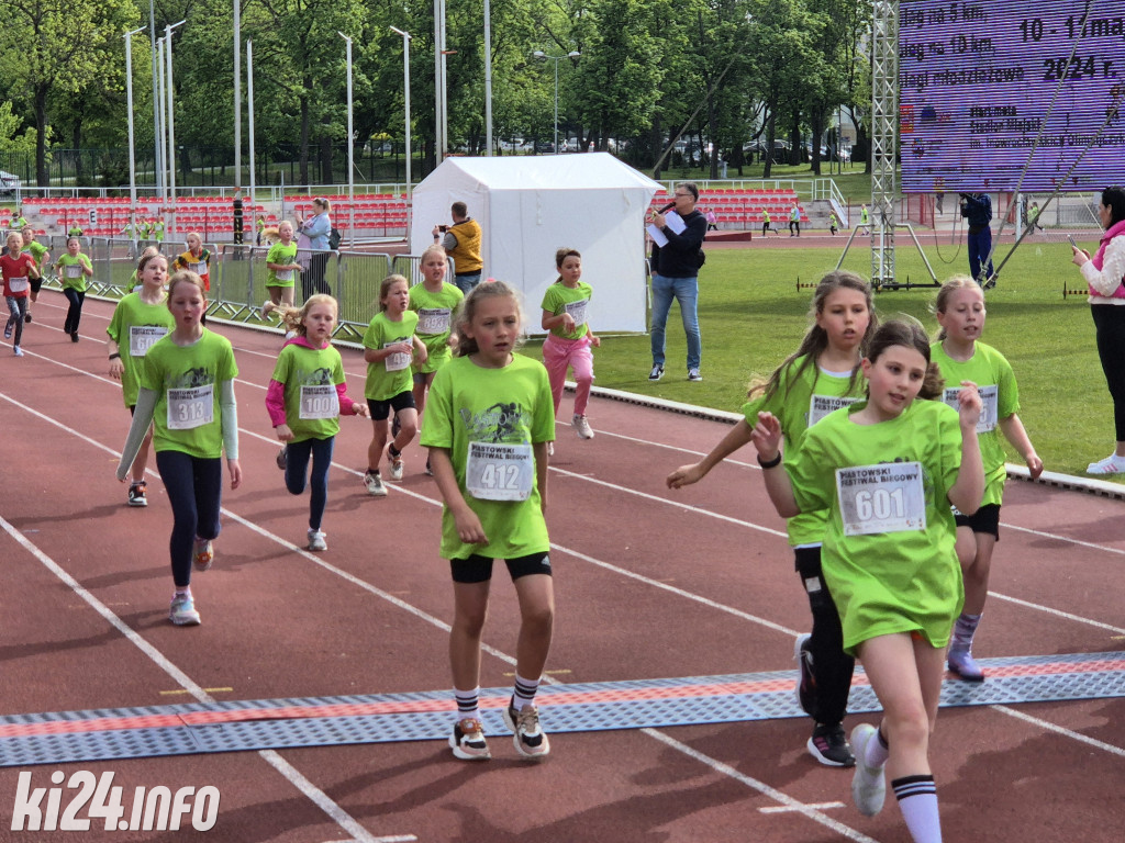 Rozpoczął się Piastowski Festiwal Biegowy