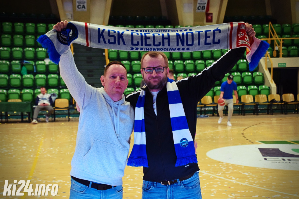 Kibice Noteci w akcji