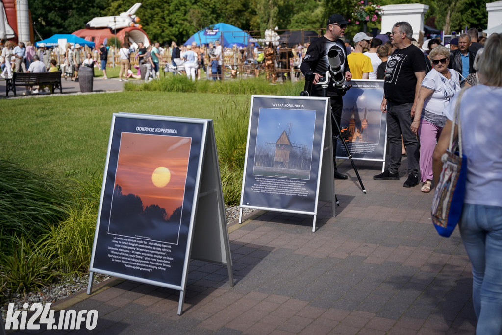 Kosmiczny festiwal przy tężni w Solankach